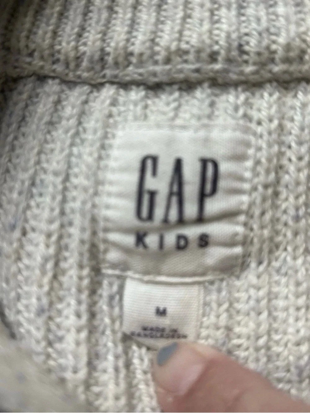 Gap Kids Grey Knit 1/4 Zip Pull Over Sweater Size Medium (8)